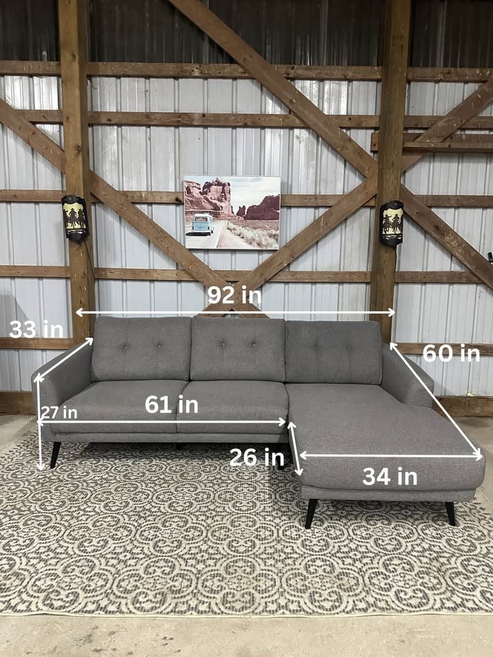 Leon’s MCM style Fabric L Sectional in Grey 🛋️ - photo 2