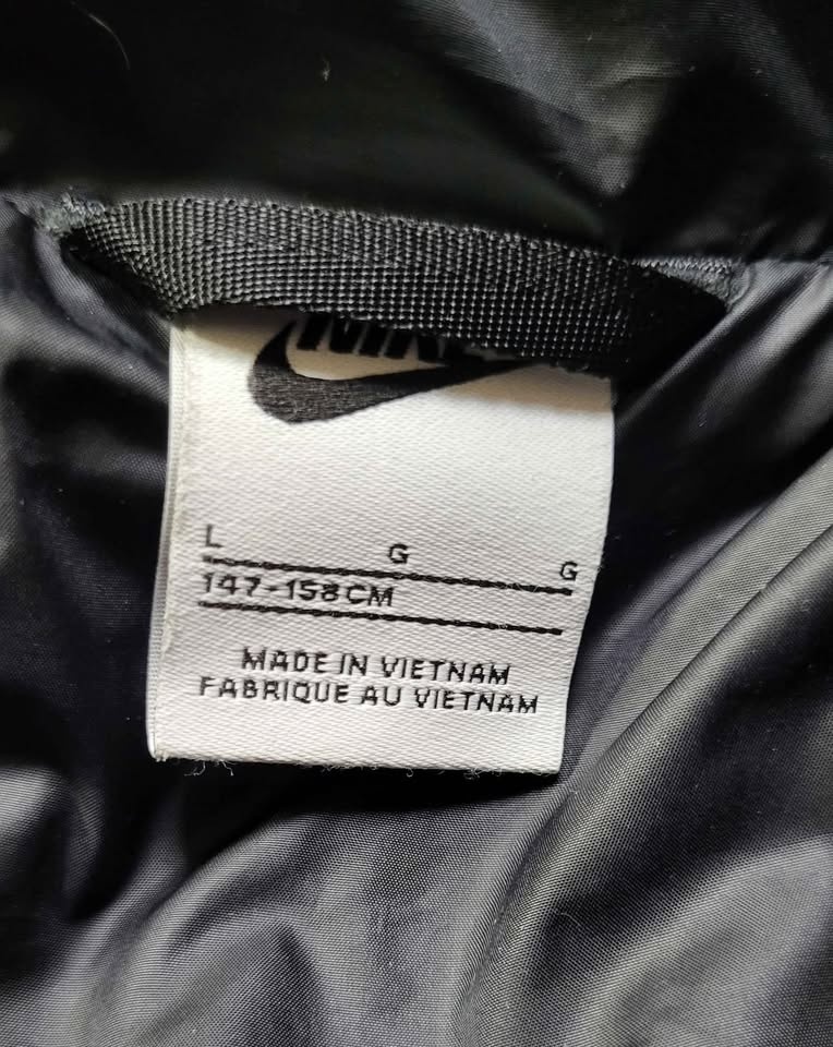 Nike Older Kids' Synthetic Fill Hooded Puffer Jacket - photo 3