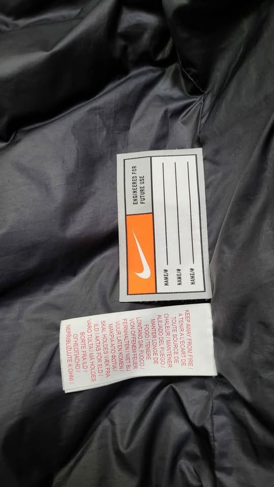 Nike Older Kids' Synthetic Fill Hooded Puffer Jacket - photo 4