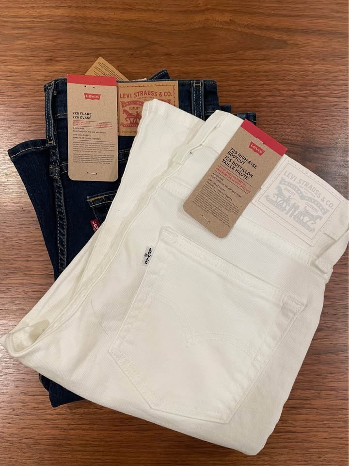 BNWT - Levi’s (better to purchase both). - photo 2