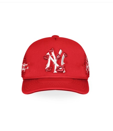 LA ROPA NY is Kissing Me Trucker Hat RED