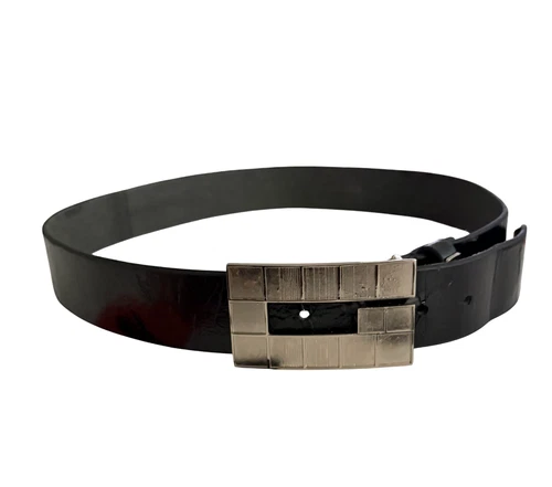 GUESS Vintage Y2K Black Pleather Belt with Silver G Buckle 30" - photo 3