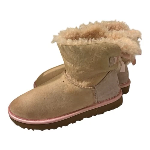 UGG Women's Mini Bailey Bow Baby Pink - Size 7 - photo 2