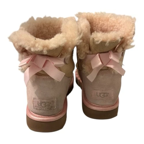 UGG Women's Mini Bailey Bow Baby Pink - Size 7 - photo 3