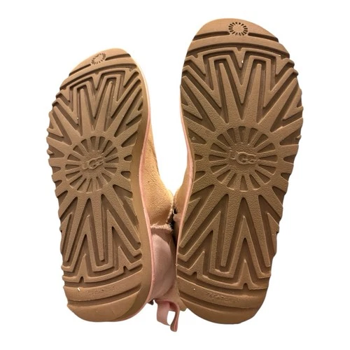 UGG Women's Mini Bailey Bow Baby Pink - Size 7 - photo 4