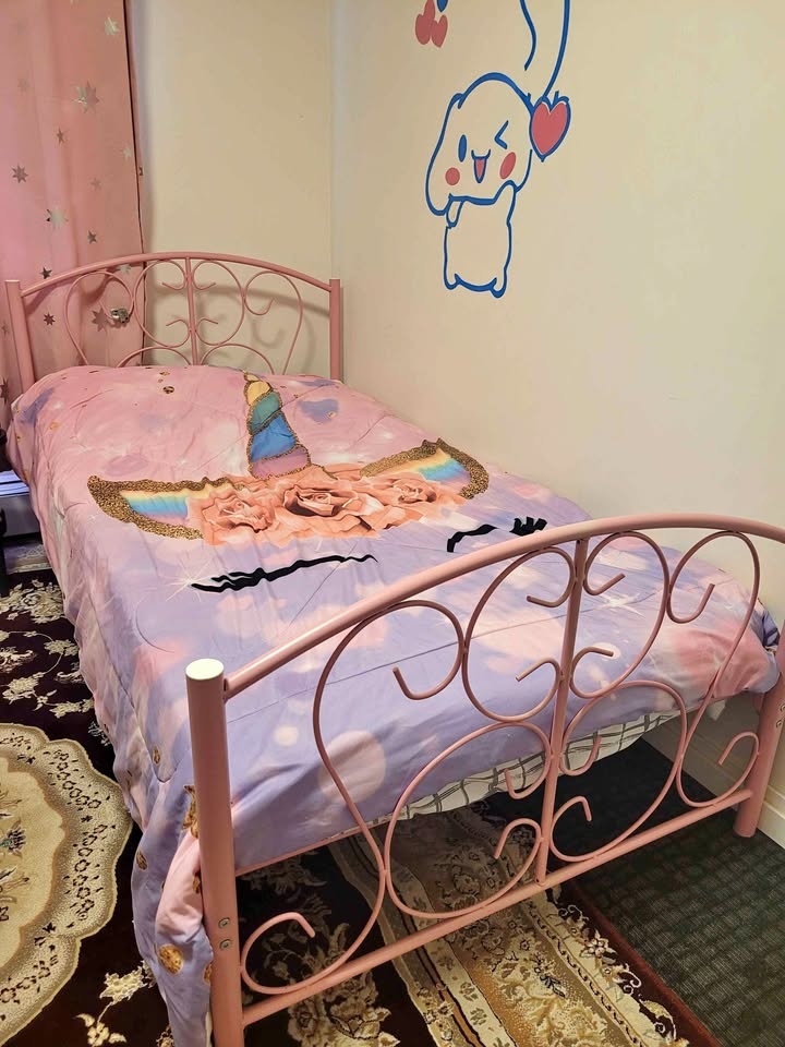 2 pink girls beds