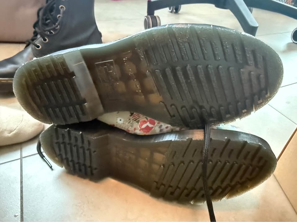 Dr. Martens Floral Size 7 - photo 4