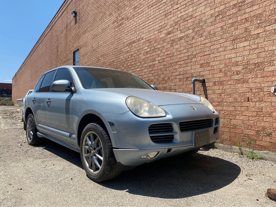 2006 Porsche Cayenne S Titanium Edition Part Out - photo 3