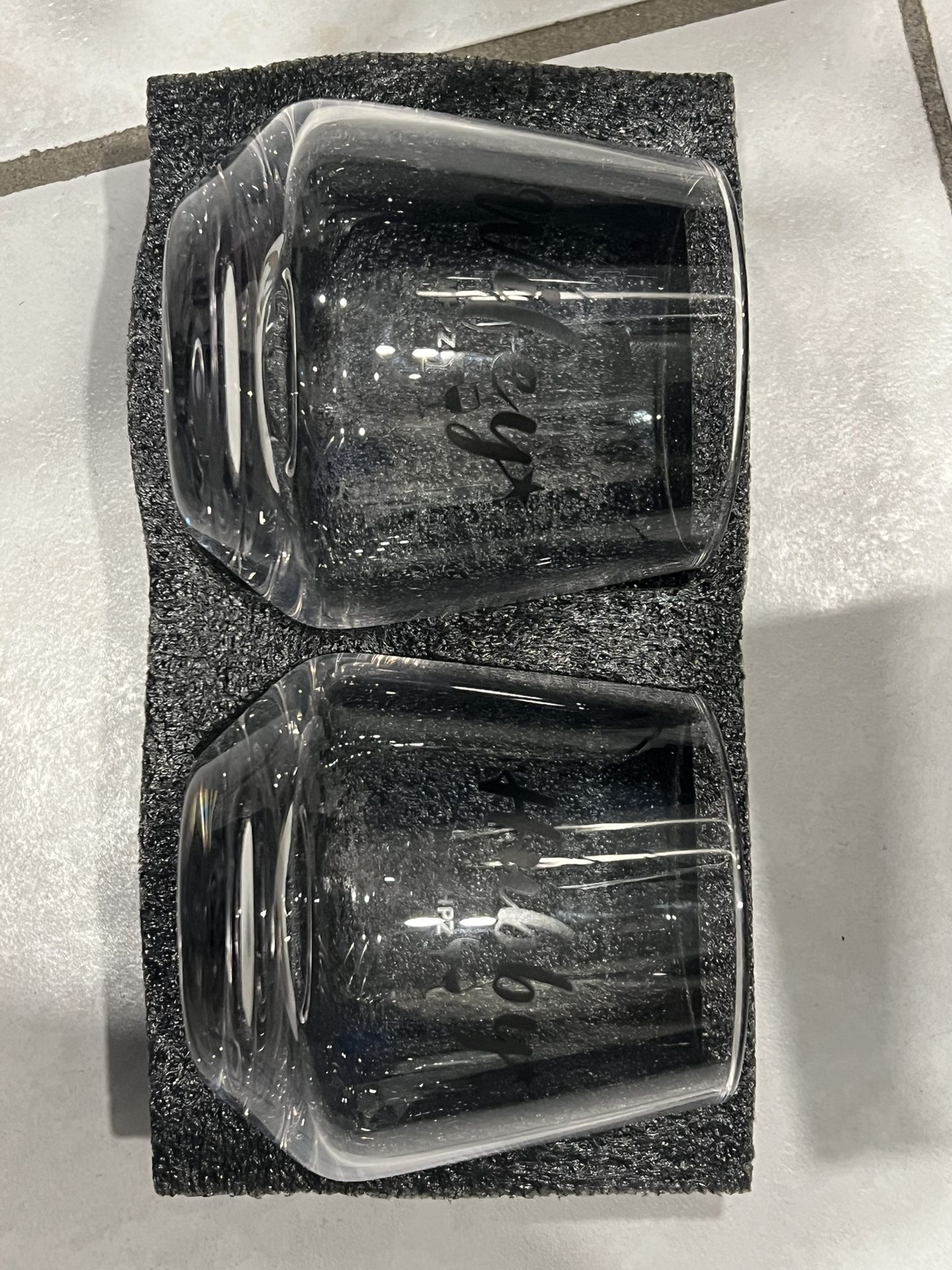 Hubby & Wifey Wine Glass Set