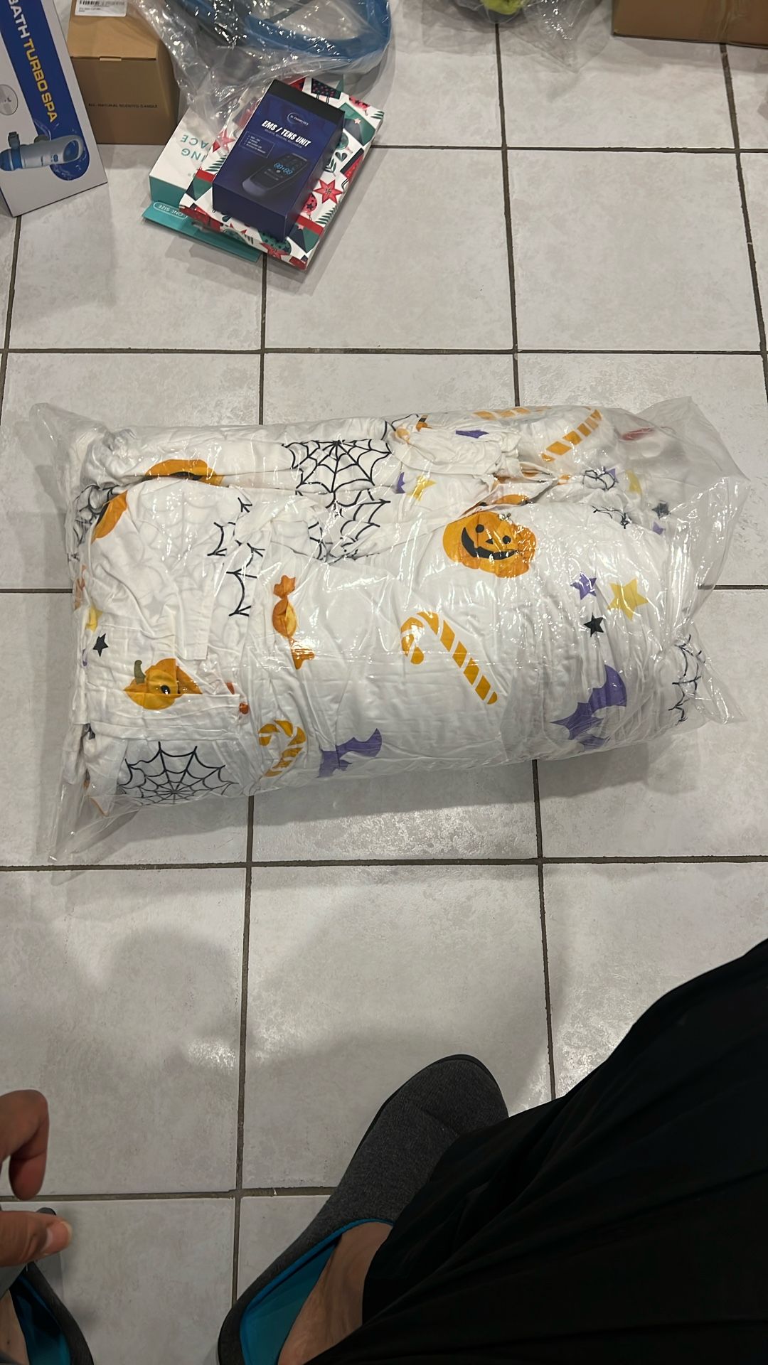 Comforter Set Queen Size, Pumpkin and Spider Print