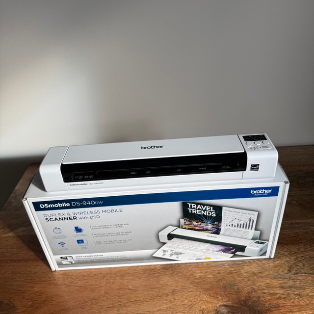 Brother DS-940DW Duplex Wireless Mobile Scanner - photo 3