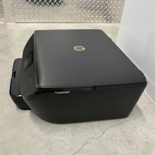Like NEW - HP Photo Printer Wireless Color - HP Envy Photo 7155 - photo 2