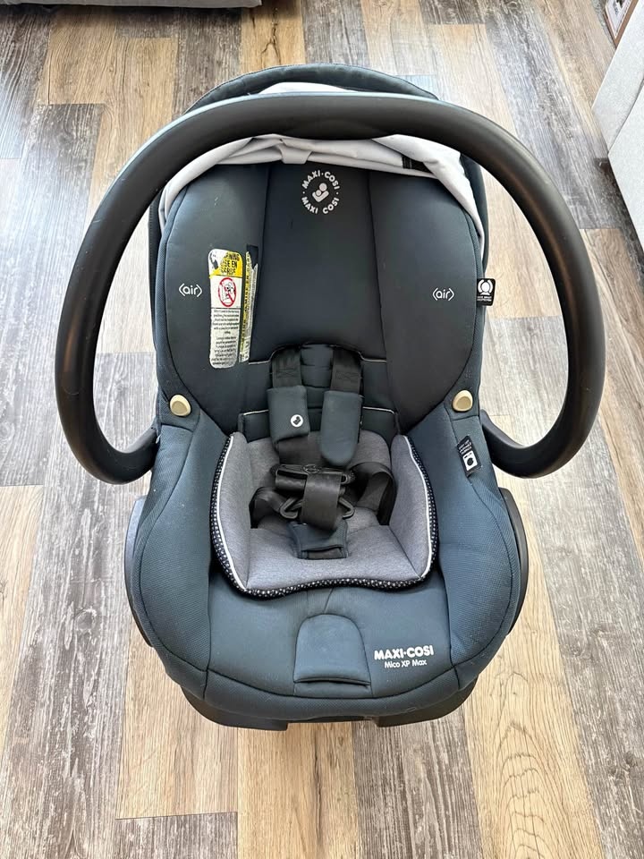 Maxi-Cosi Mico XP Max Infant Car Seat