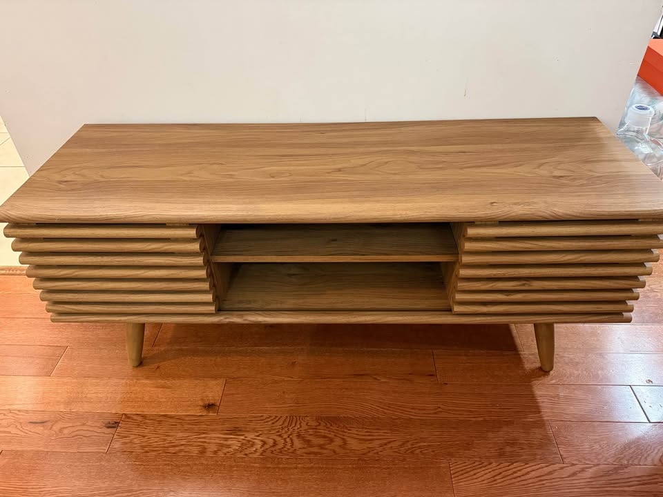 Mid-Century Modern TV Stand / Media Console – Wood Finish - photo 2