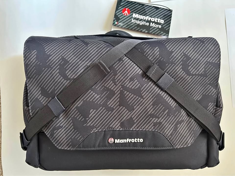 Brand New Manfrotto Noreg Camera Messenger-30 for DSLR/CSC P/U M