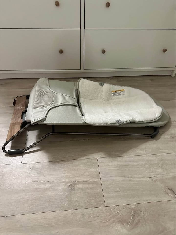 BRAND NEW UPPAbaby Mira 2-in-1 Bouncer & Seat – Never Used - photo 5