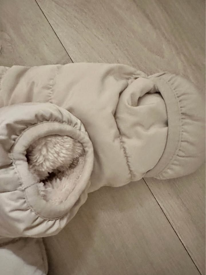 BRAND NEW H&M Baby Pile-Lined Snowsuit – Never Used - photo 3