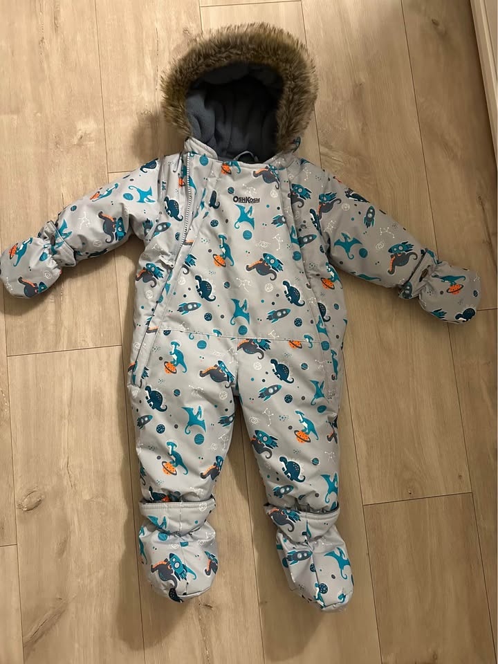 BRAND NEW Carter's Baby Sherpa-Lined Snowsuit – Never Worn - photo 3
