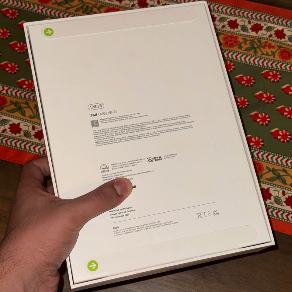 Apple iPad (A16) Wi-Fi 128GB Silver 2025 - photo 3