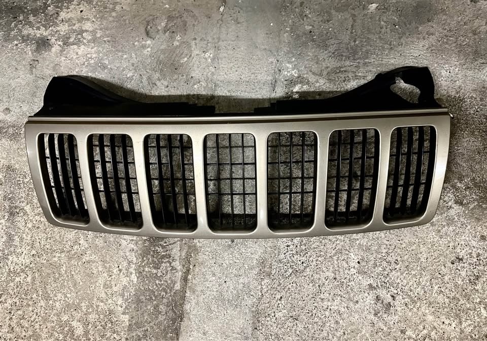 Grille for Jeep Grand Cherokee 05-07 - photo 2