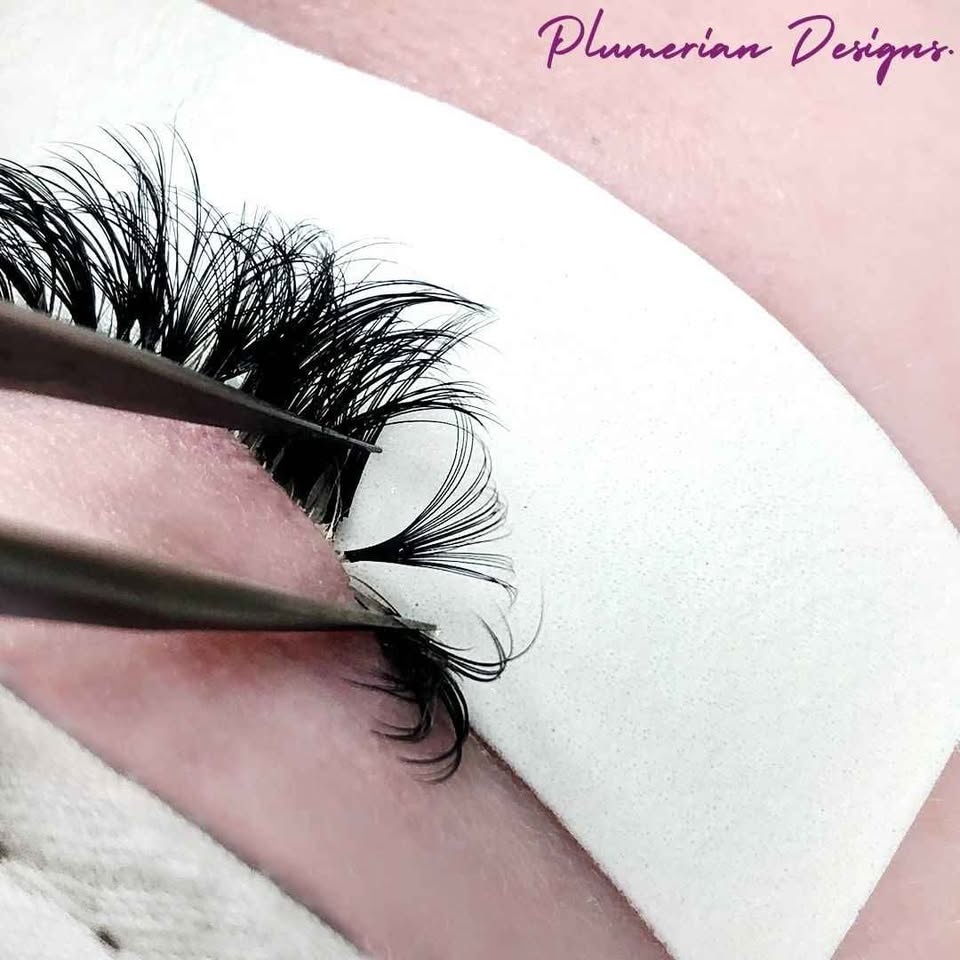 0.02 Super Mega Volume Lashes - photo 2