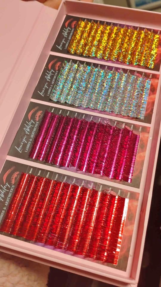 Lash Tinsel Extensions - 4 Colours per box