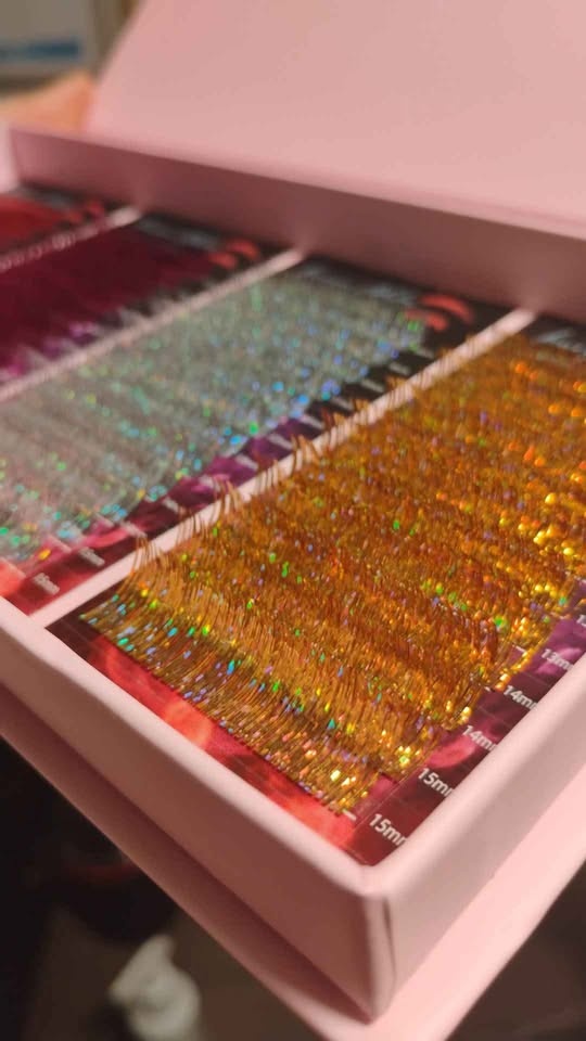 Lash Tinsel Extensions - 4 Colours per box - photo 2