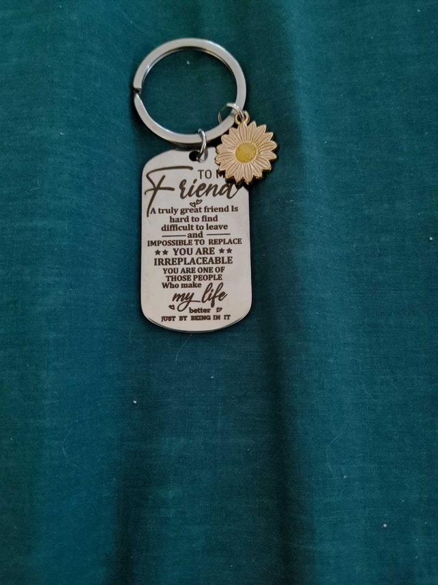To My Friend Keychain – Meaningful Gift