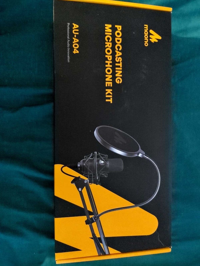 Maona Podcasting Microphone Kit
