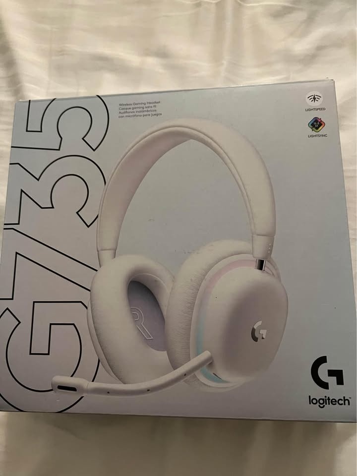 New Logitech G735 Gaming Wireless Headset - photo 2