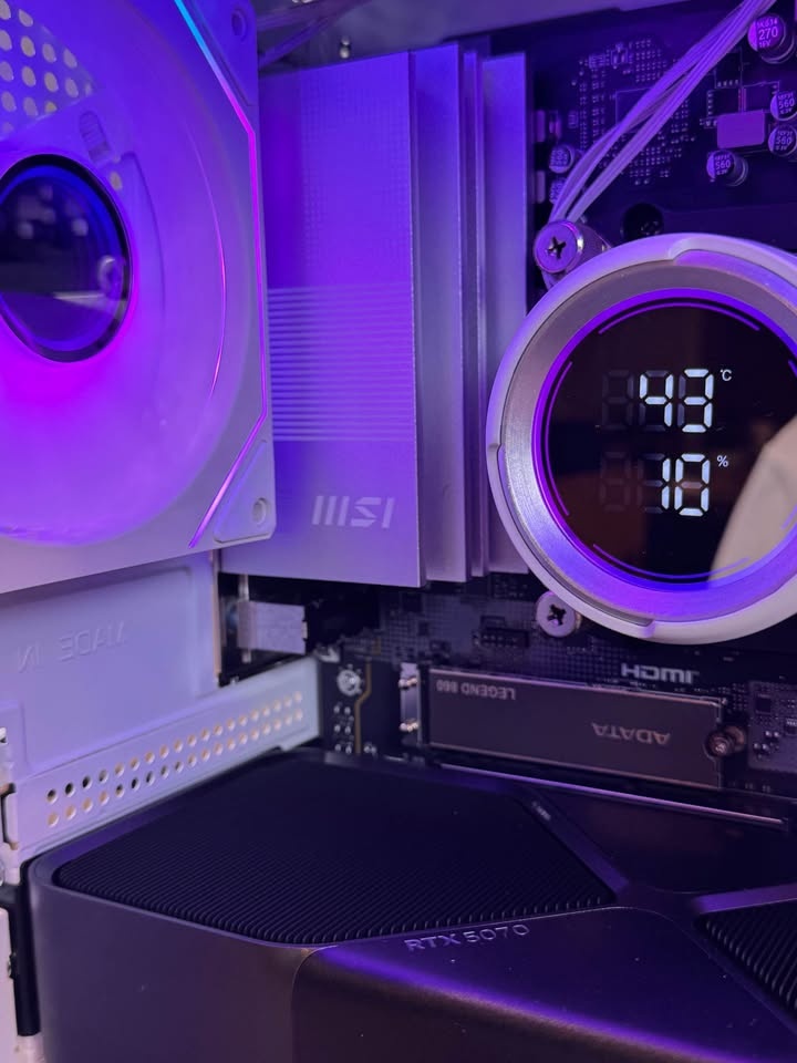 Ryzen 7 7800x3D | RTX 5070 | 32GB DDR5 | 1TB SSD GAMING PC - photo 4