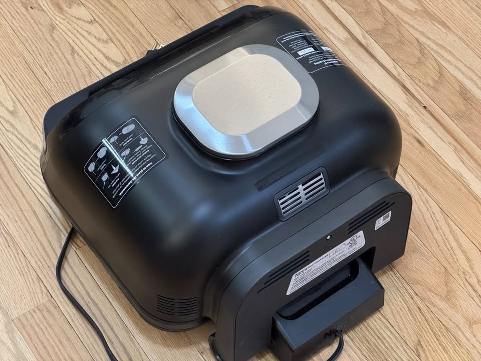 Like-New Ninja Foodi Smart XL Grill (All Accessories Included) - photo 3
