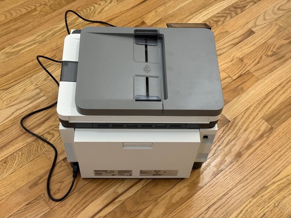 Like-New HP Color LaserJet Pro MFP 3301sdw - photo 3