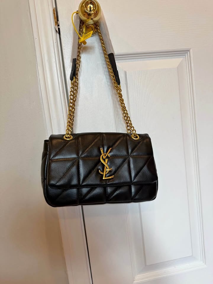 Elegant handbag – brand new