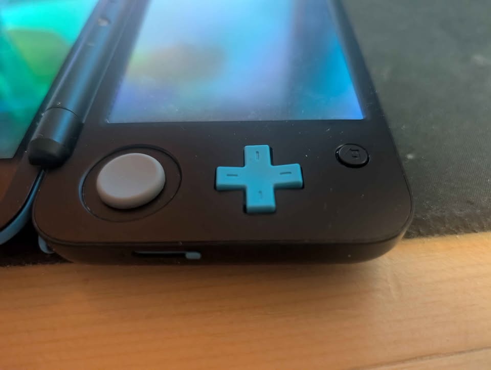 Pristine Modded - New Nintendo 2DS XL - photo 5