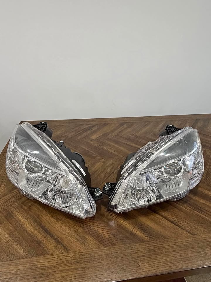 2PC HEADLIGHT SET - MERCEDES BENZ C230-C350
