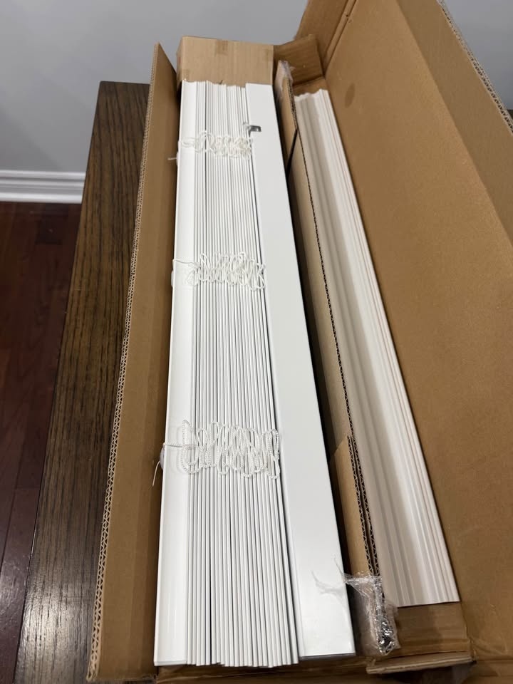 Lotus Windoware Cordless Faux Wood Blind 29x42 Bright White - photo 2