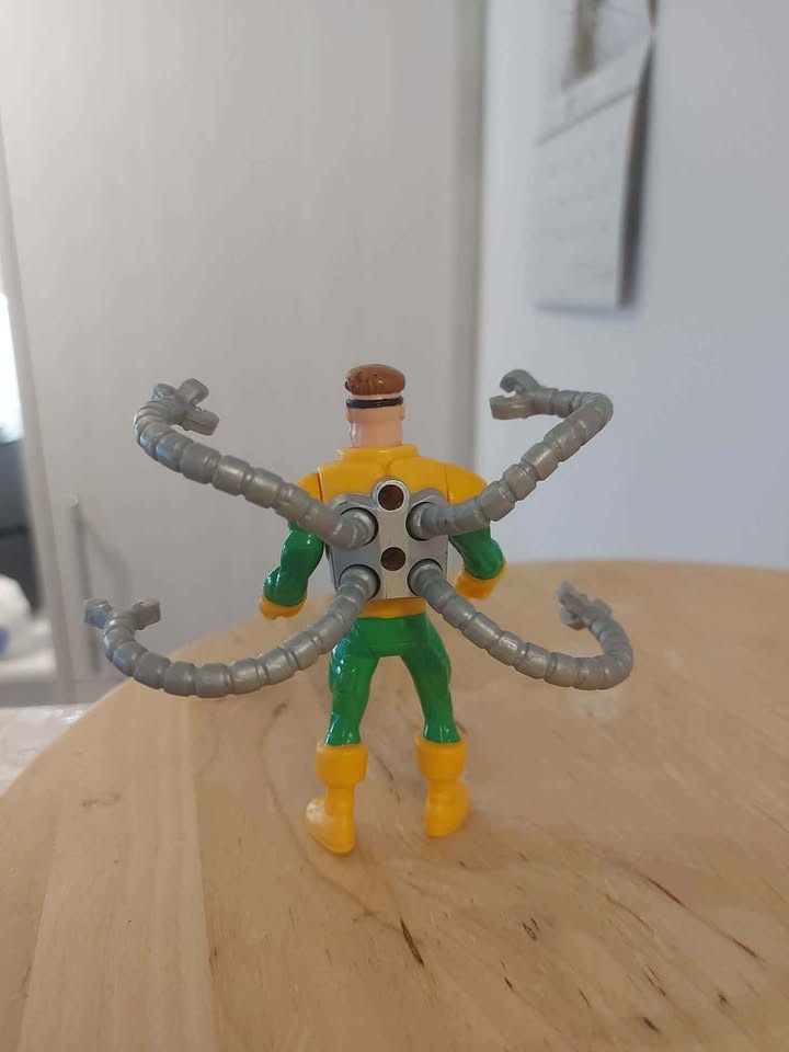 Vintage Disney Marvel McDonald's Dr. Octopus Action Figure 1995 - photo 3