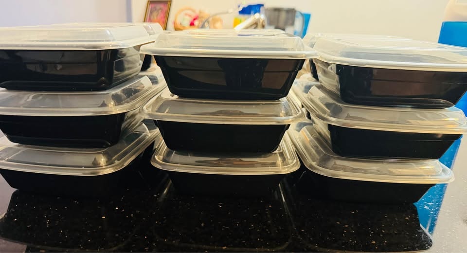 12 Unbreakable Lunch / Food Boxes with lid 🍱 - photo 2