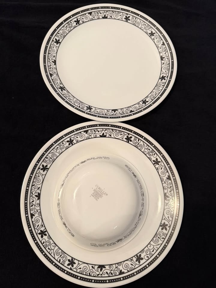 Corelle Dinnerware Set + 2 Floral Plates – 10 Pieces 🍽️✨ - photo 3