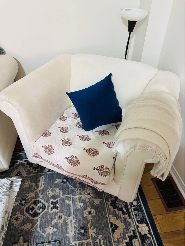 Cream-coloured Armchair. - photo 2