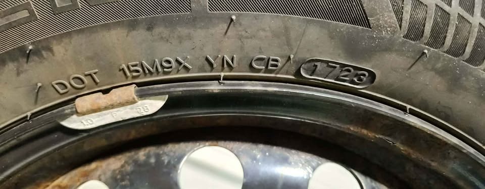 Winter tires on rims - photo 3