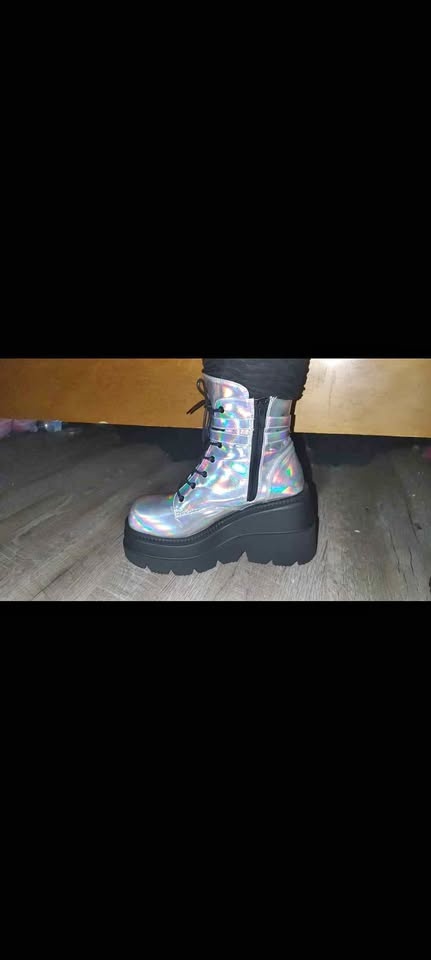 Demonia Shaker-52 Boots Holographic Size 10