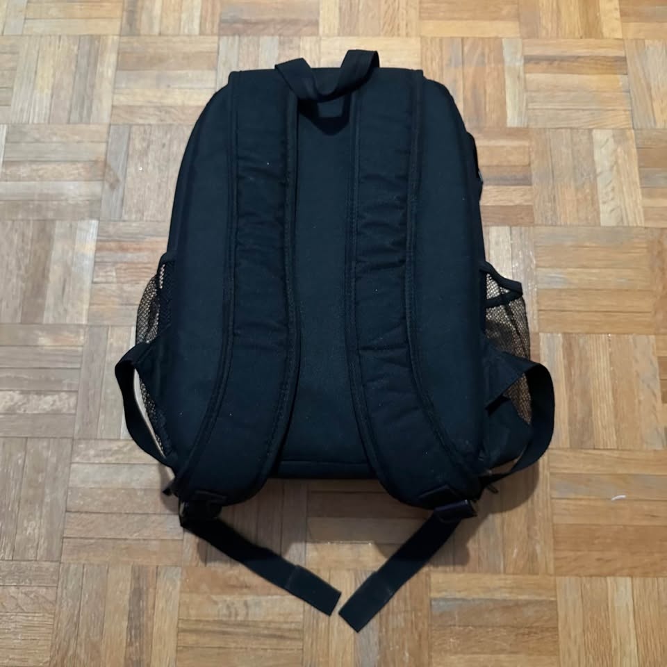 Caden Camera Backpack & Tripod - photo 5