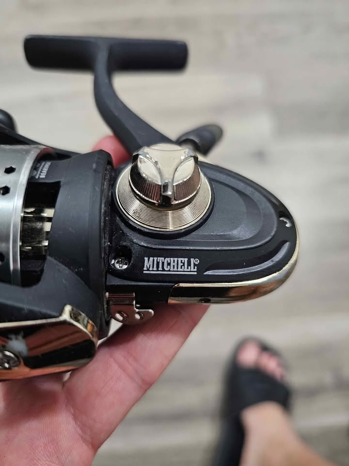 Mitchell 3000 Spinning Fishing Reel - photo 2