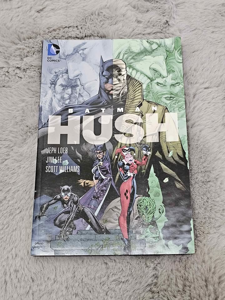 Batman: Hush Graphic Novel (Paperback)