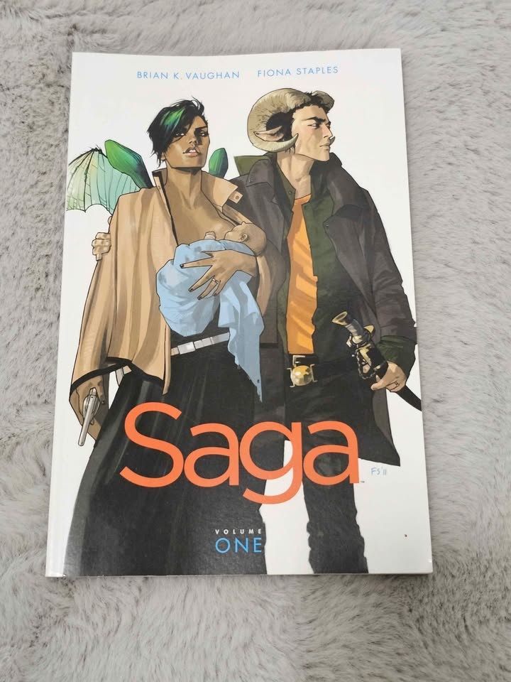 Saga Graphic Novels — Volumes 1, 2 & 3 (Set or Individual) - photo 2
