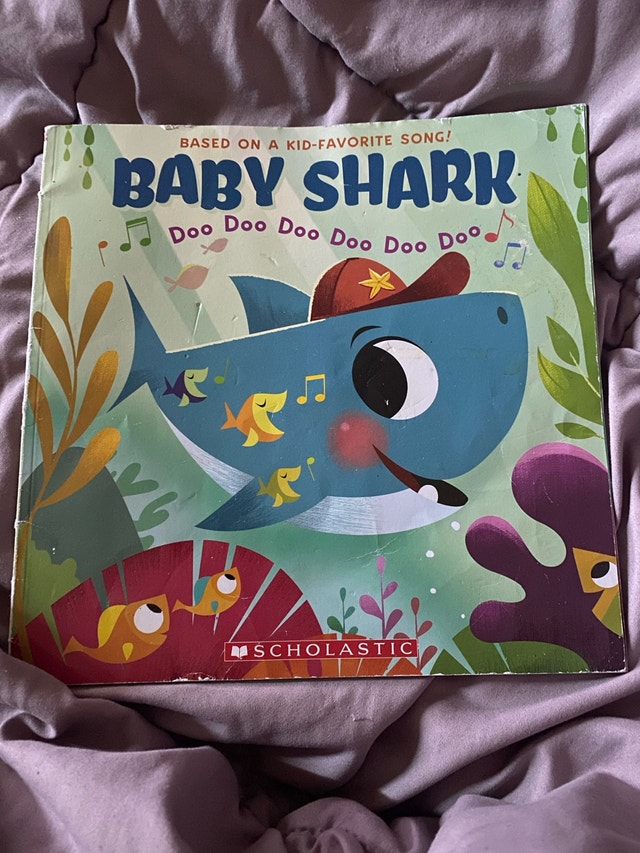 Baby Shark Book - Scholastic Hardcover