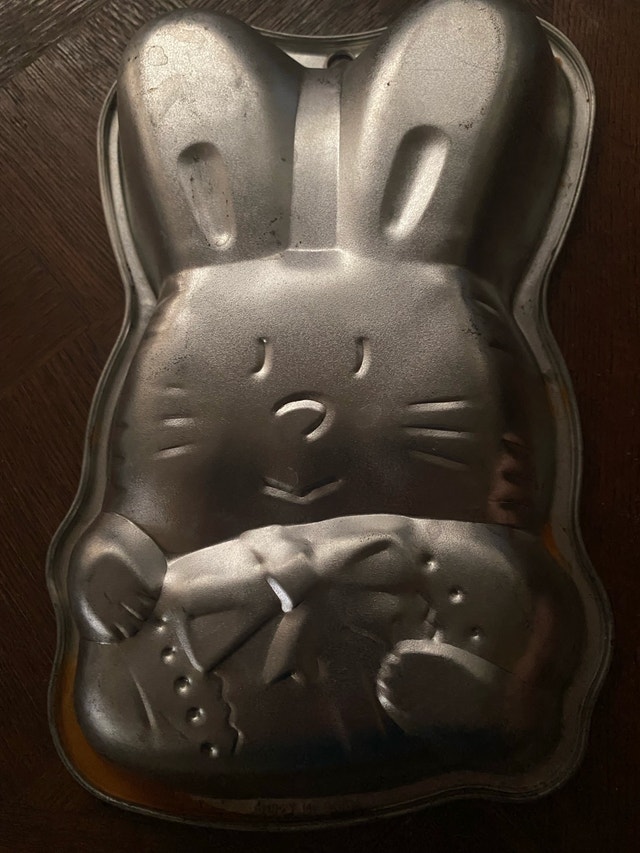 Bunny Cake Pan
