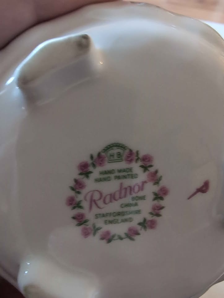 Radnor Fine Bone China Floral Bouquet – Made in England - photo 2